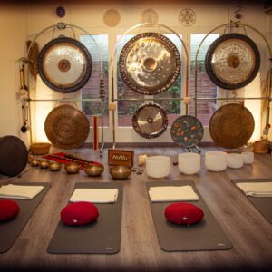 Baño de Gong & Yoga Nidra · Encuentro mensual